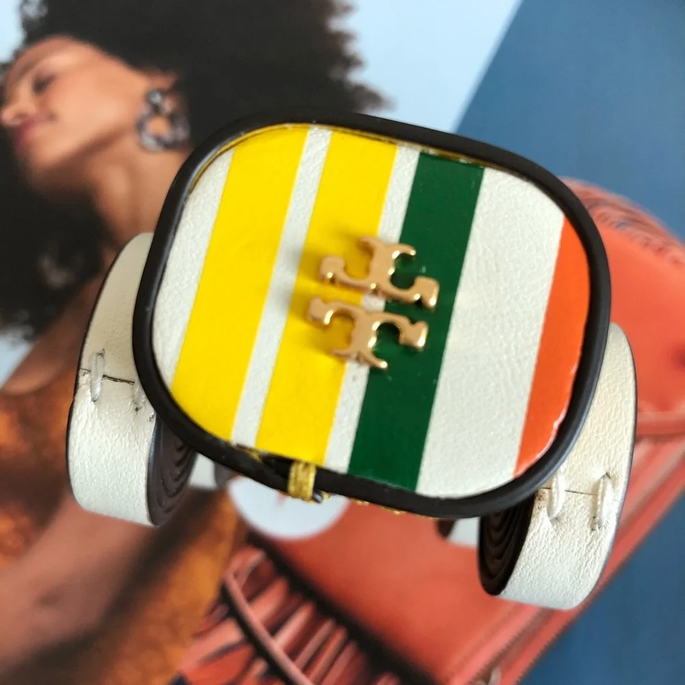 Tory Burch Car Key Ring 🔑 - Picture 6 of 7